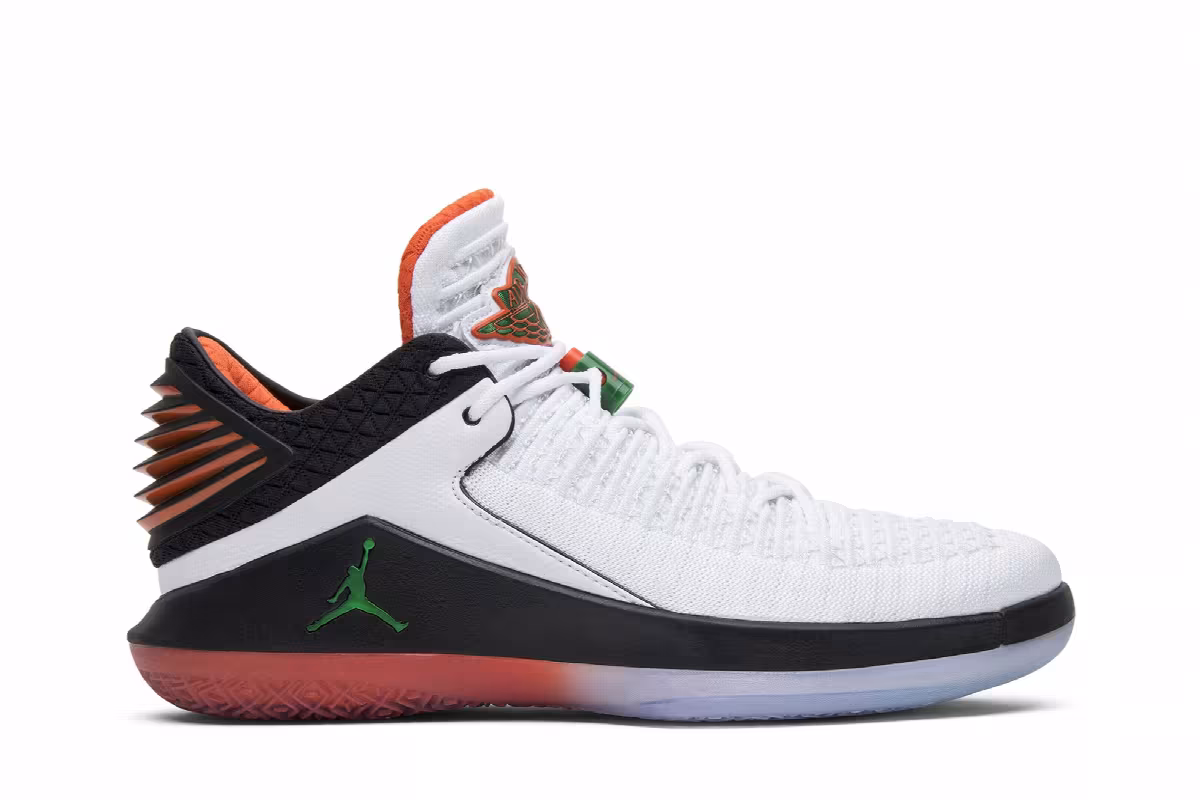 Air Jordan 32 Low Gatorade, view 2