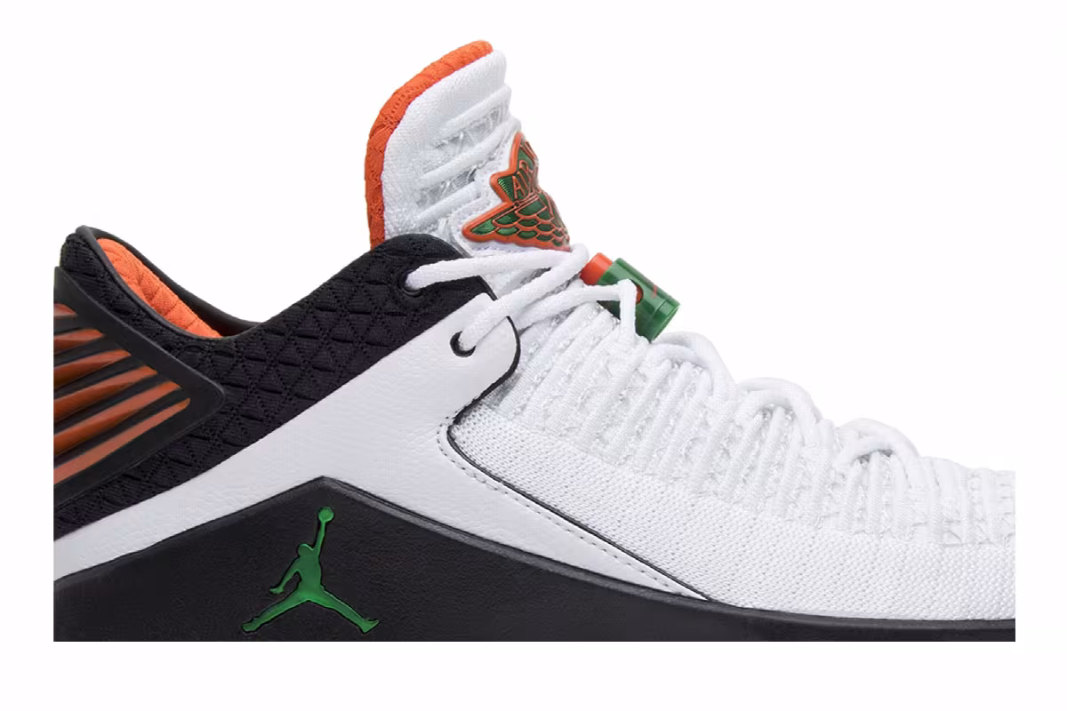 Air Jordan 32 Low Gatorade, view 3