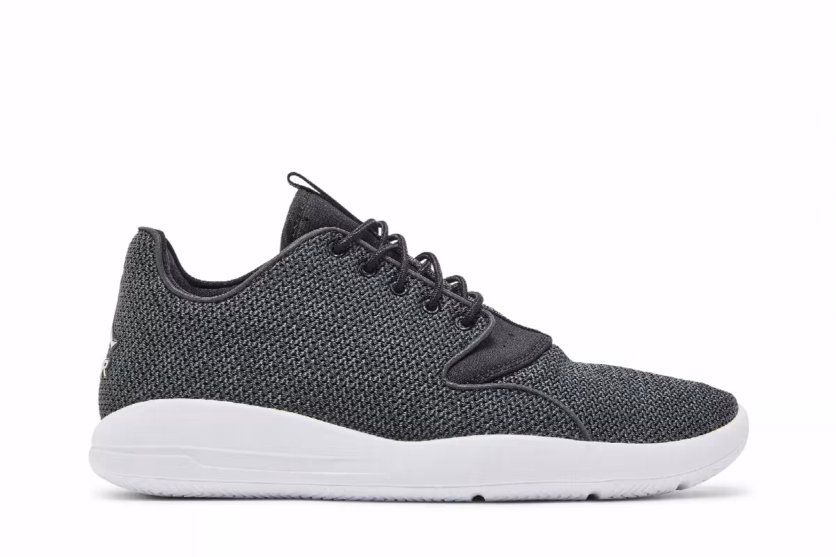 Air Jordan Eclipse Black White, view 2