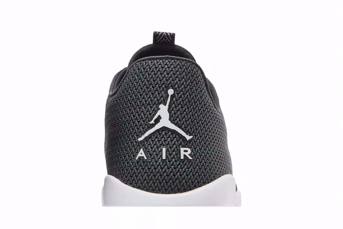 Air Jordan Eclipse Black White, view 8