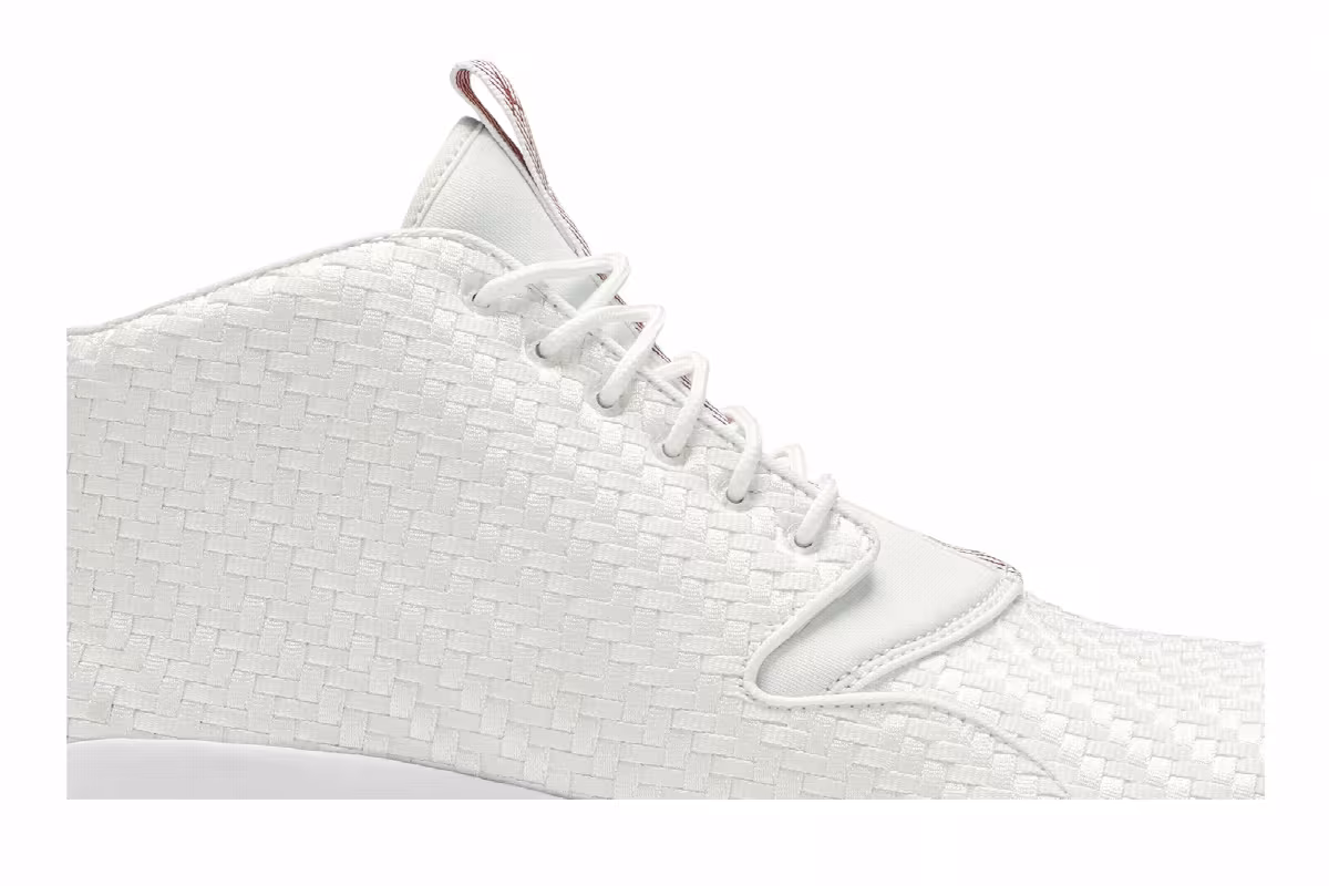 Air Jordan Eclipse Chukka White Gym Red, view 3