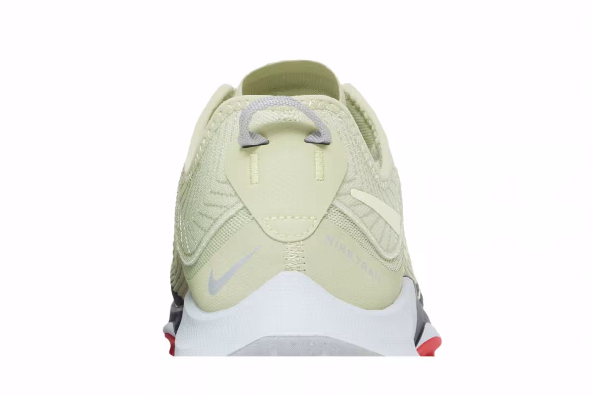 Nike Air Zoom Terra Kiger 8 Olive Aura, view 8
