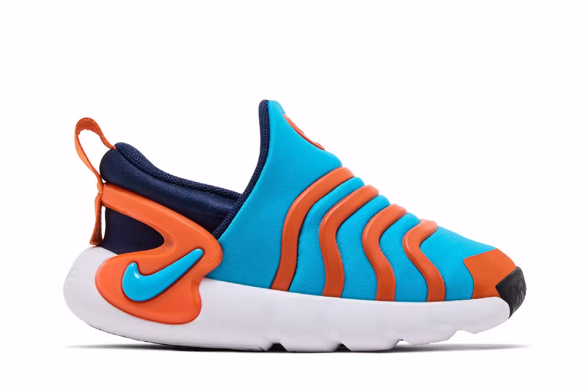 Nike Dynamo Go TD Laser Blue Safety Orange, view 2