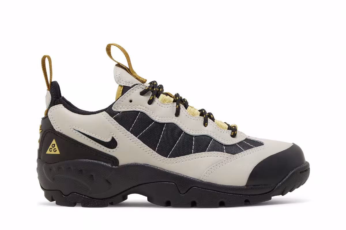Nike ACG Air Mada Light Bone, view 2