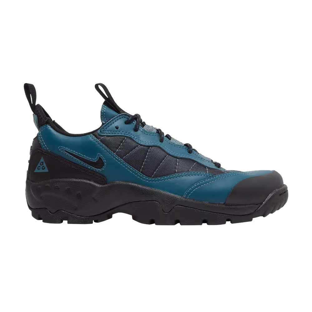 Nike ACG Air Mada Ash Green