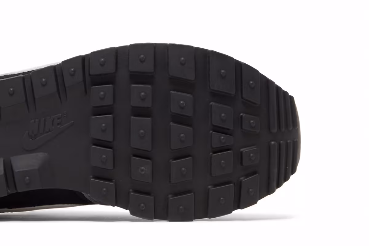 Nike Air Pegasus 83 Black Cool Grey, view 6