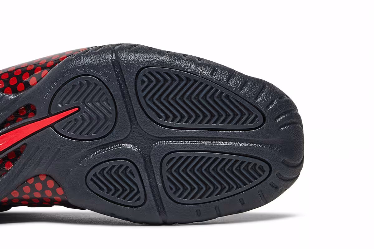 Nike Little Posite One GS Bred, view 6