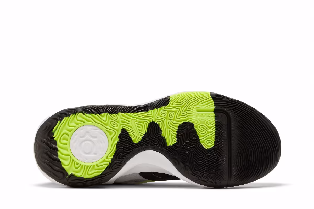 Nike KD Trey 5 X Black Volt, view 5