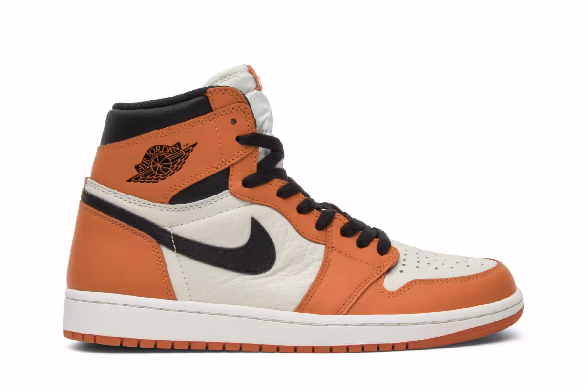 Air Jordan 1 High OG shattered backboard away, view 2