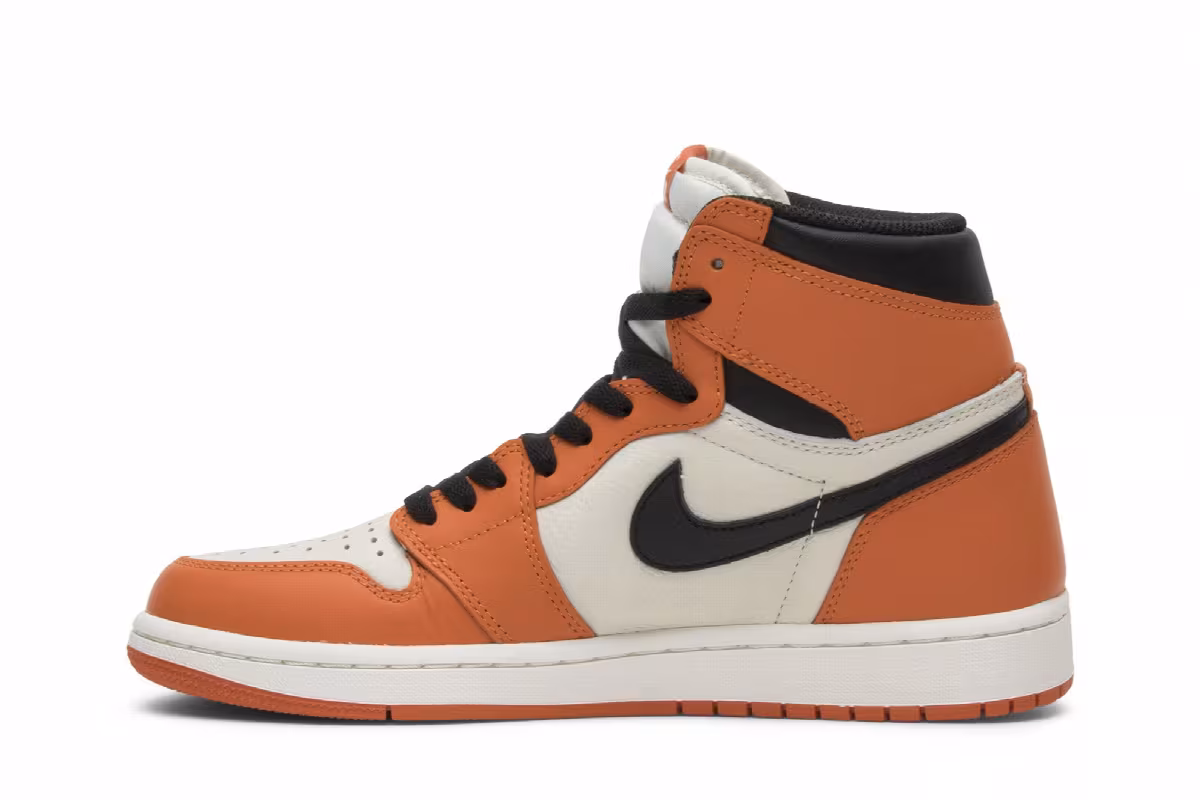 Air Jordan 1 High OG shattered backboard away, view 4