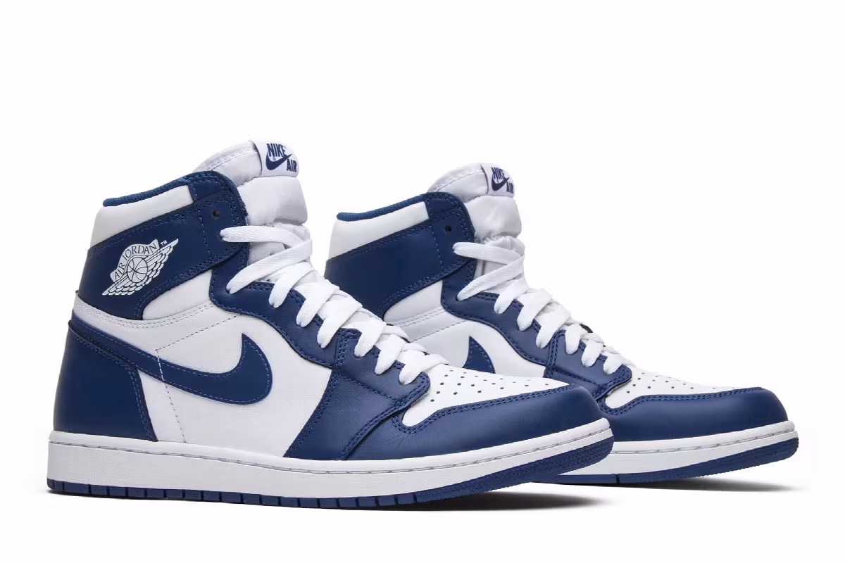 Air Jordan 1 High OG Storm Blue, view 9