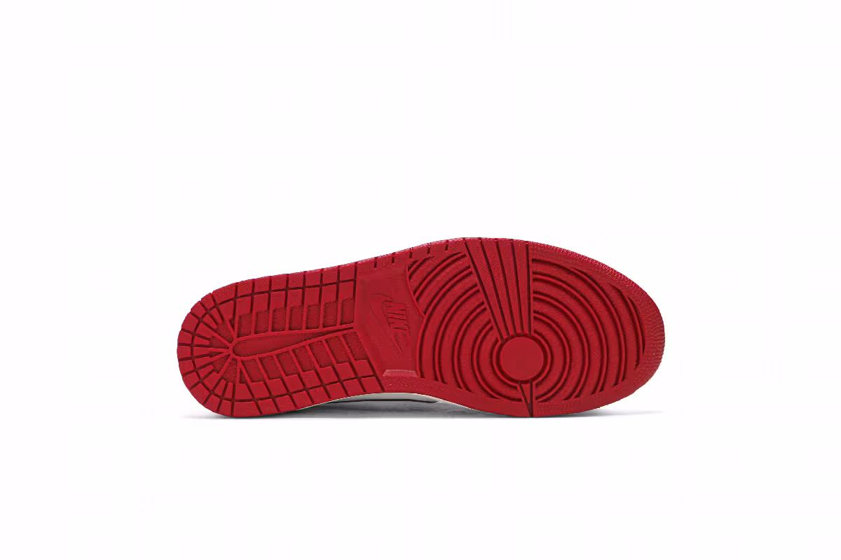Air Jordan 1 Low OG Chicago 2016, view 5