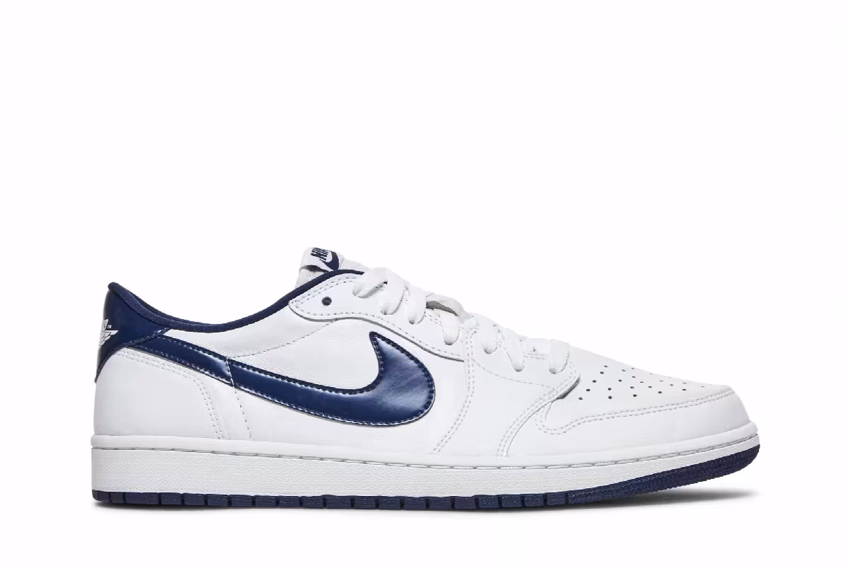 Air Jordan 1 Low OG Metallic Blue 2016, view 2