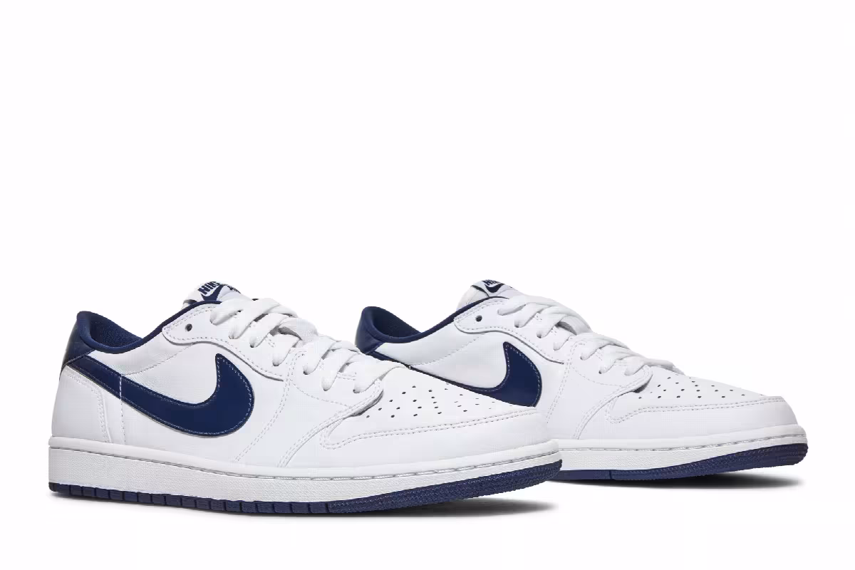 Air Jordan 1 Low OG Metallic Blue 2016, view 9