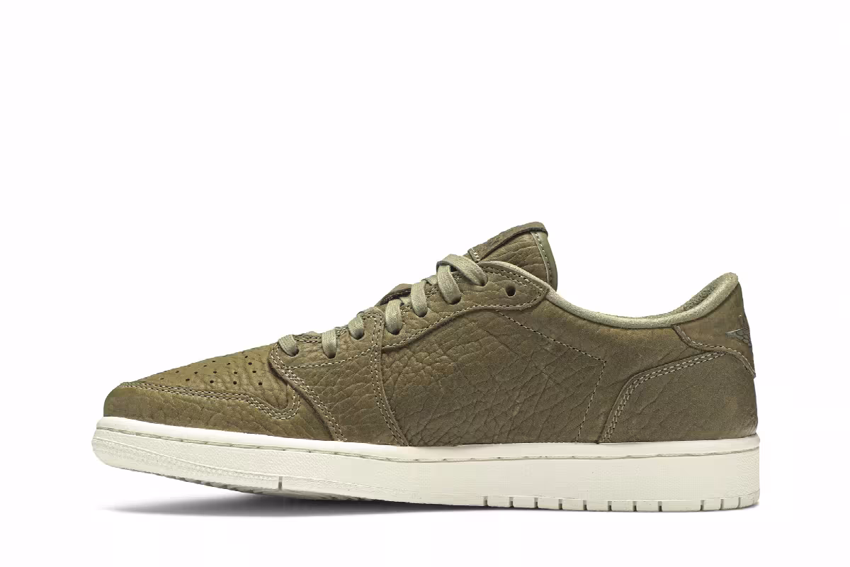 Air Jordan 1 Low Swooshless Trooper, view 4