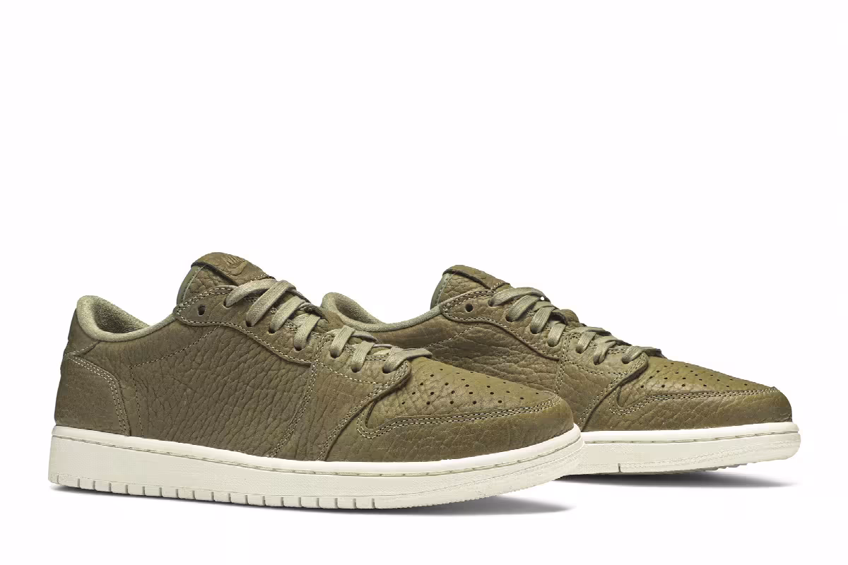 Air Jordan 1 Low Swooshless Trooper, view 9