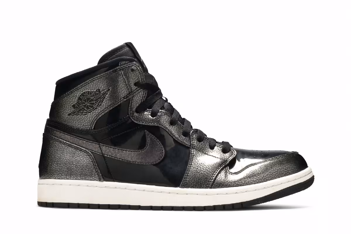 Air Jordan 1 High Black Patent, view 2