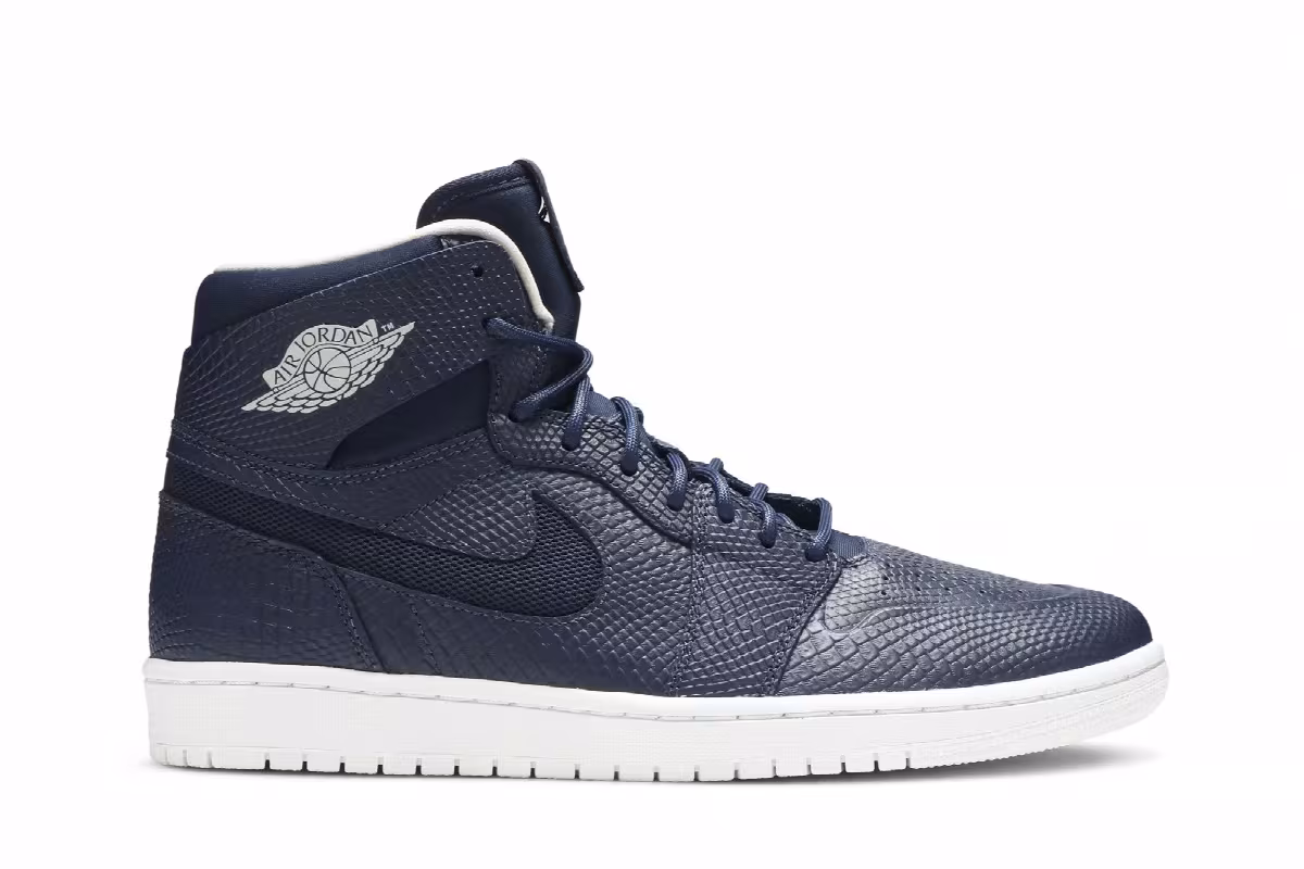 Air Jordan 1 High Nouveau Navy Snake, view 2