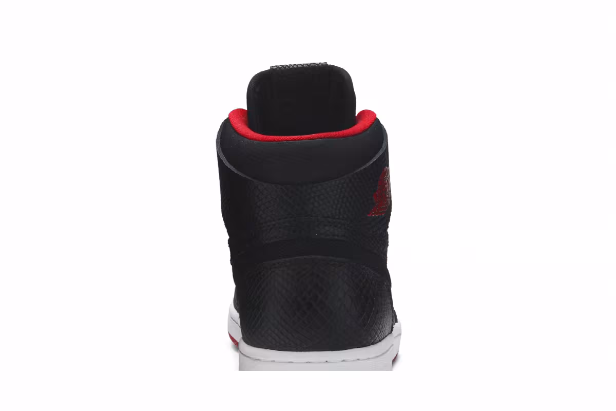 Air Jordan 1 High Nouveau Snakeskin, view 8