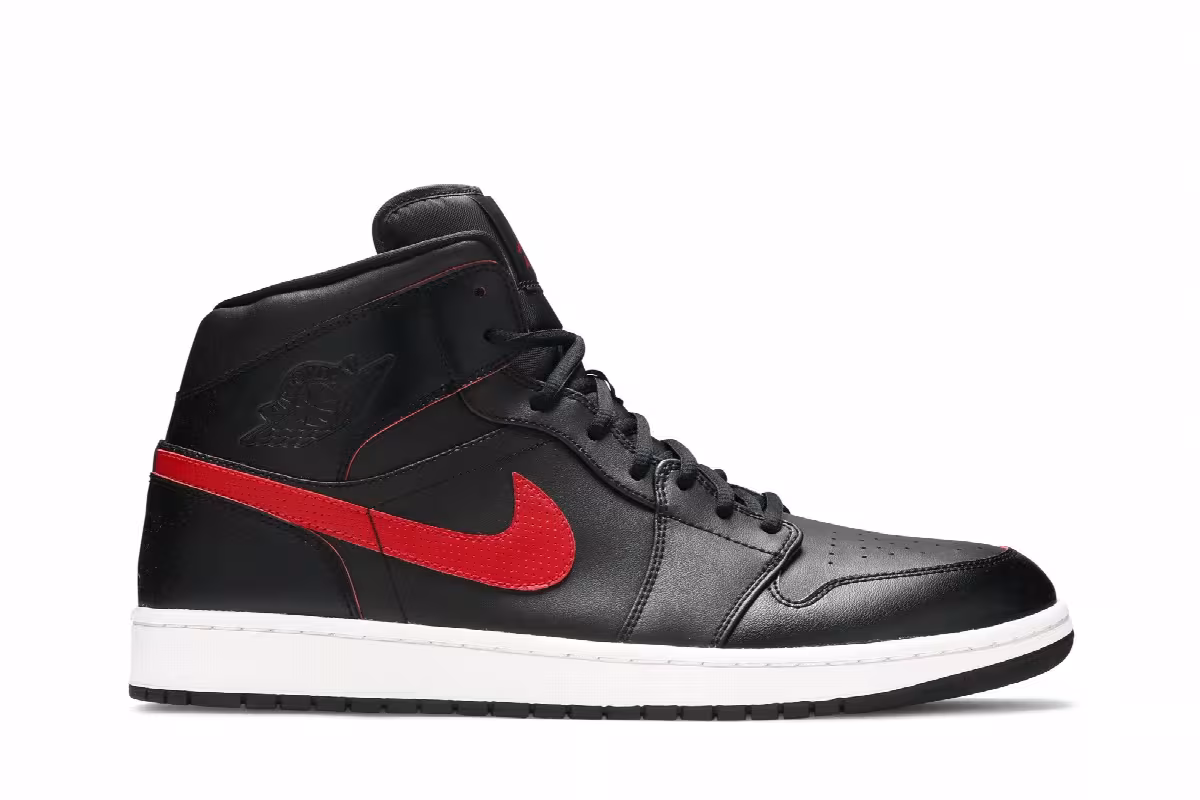 Air Jordan 1 Mid Black Team Red, view 2
