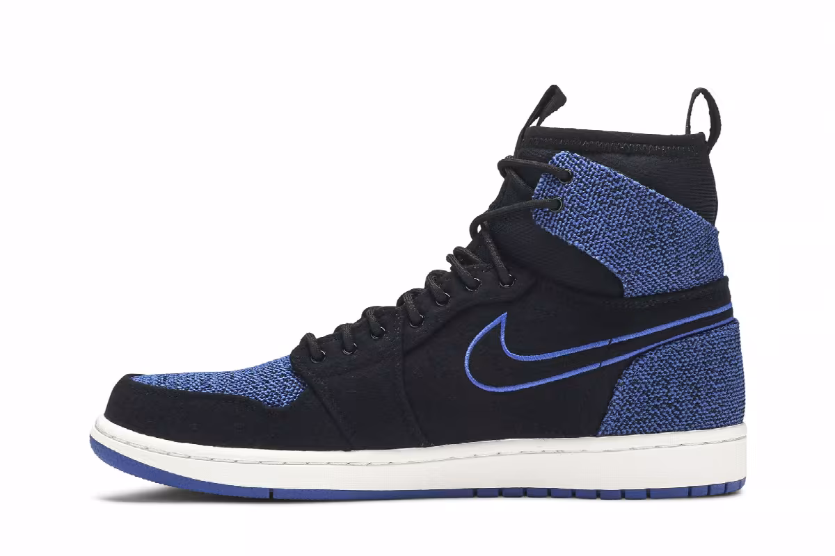 Air Jordan 1 Ultra High Royal, view 4