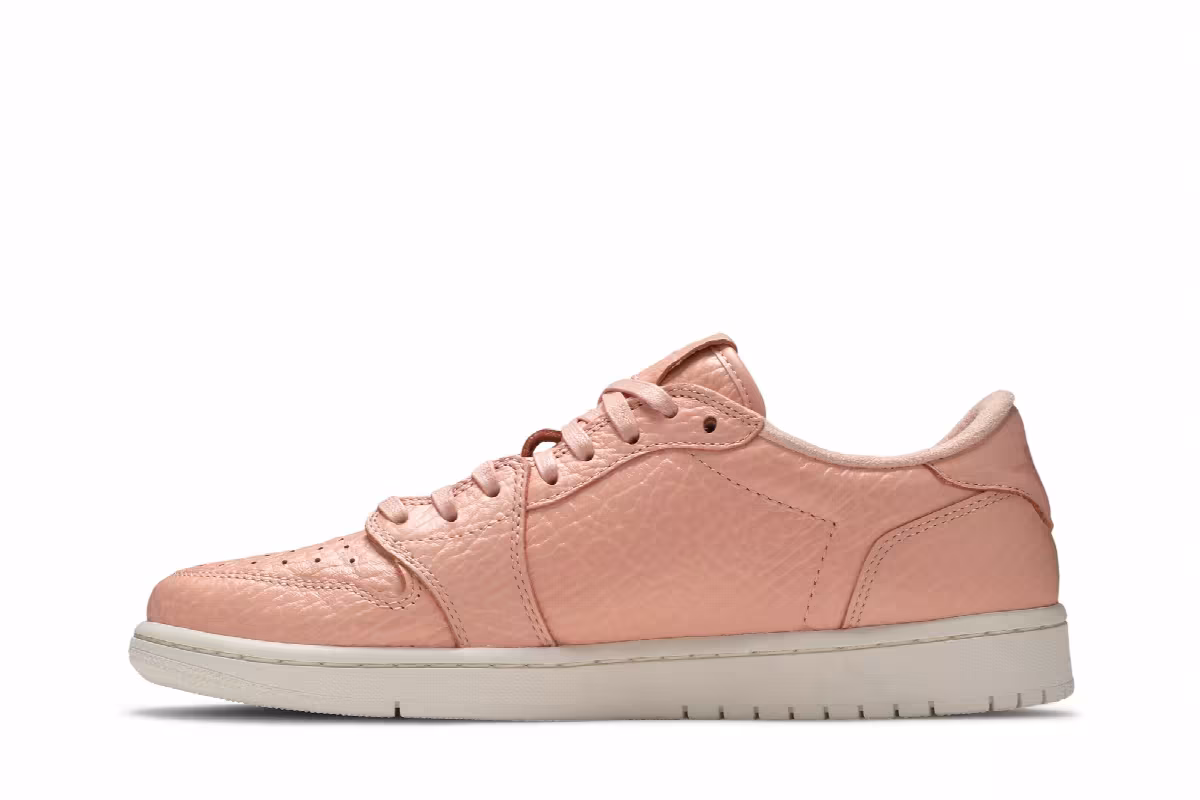 Air Jordan 1 Low Swooshless Arctic Orange, view 4