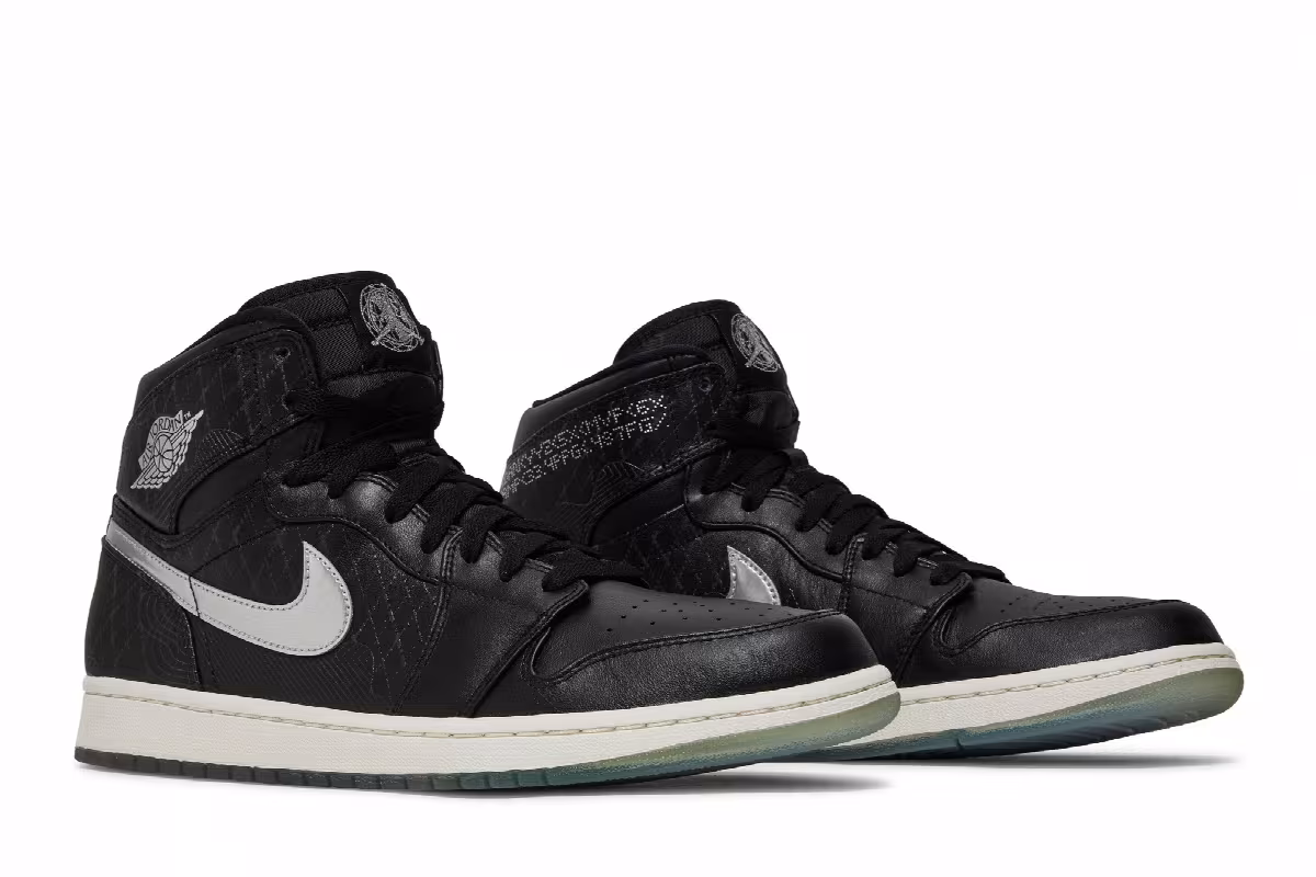 Air Jordan 1 High Passport, view 9