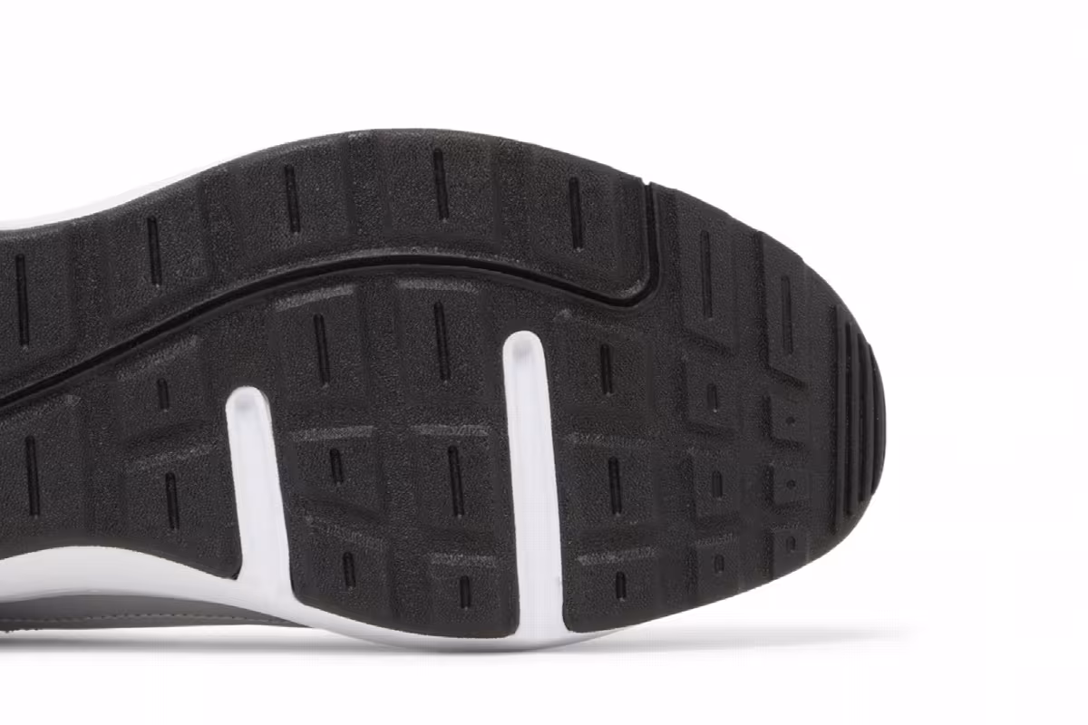 Nike Air Max AP Pure Platinum, view 6