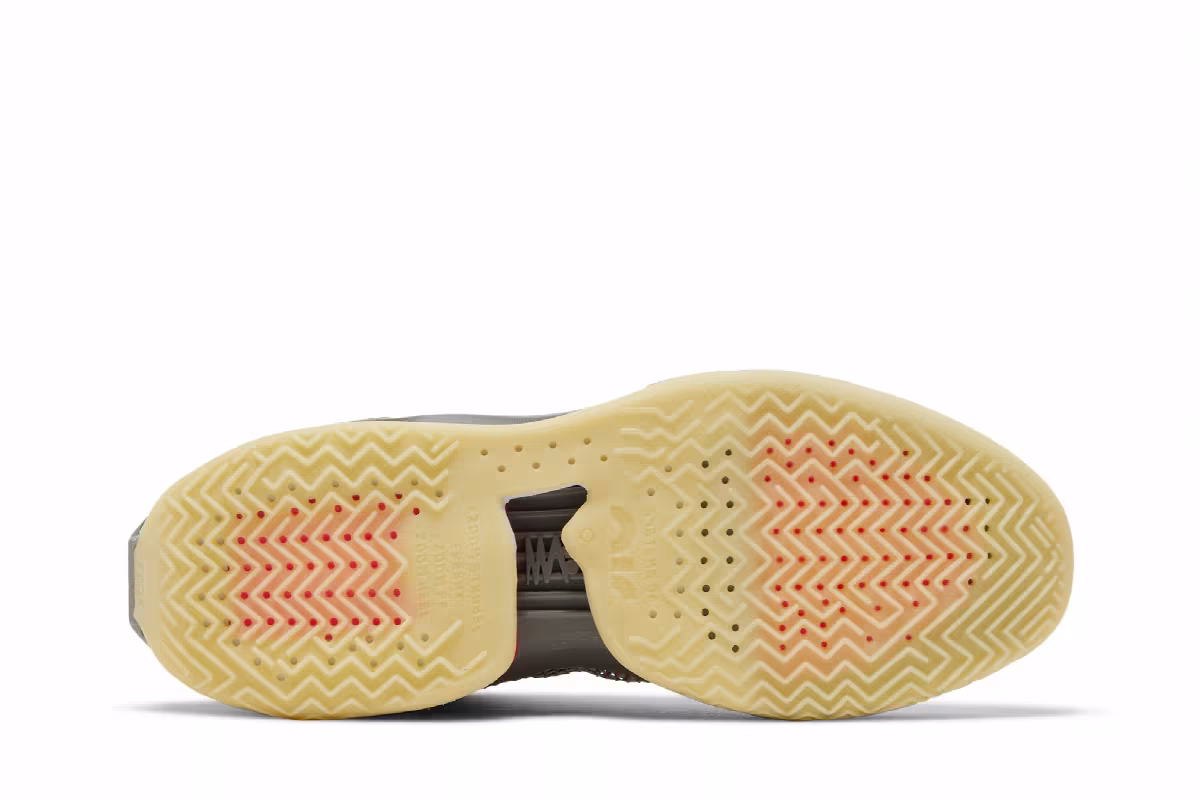 Nike Air Zoom GT Jump Chaos, view 5