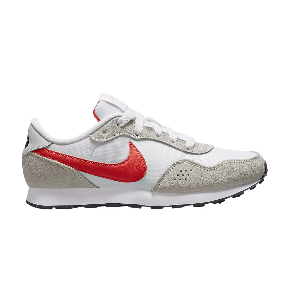 Nike MD Valiant GS Pure Platinum Picante Red
