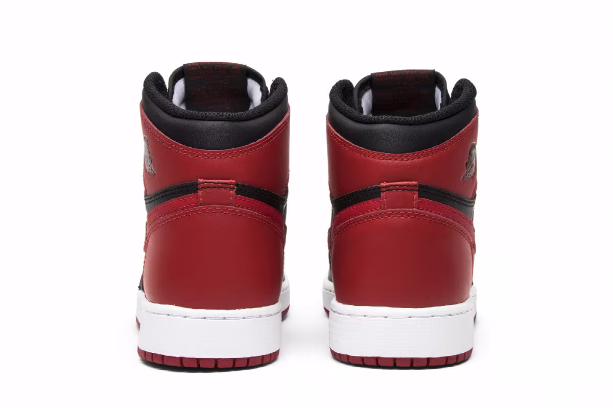 Air Jordan 1 High OG GS Banned 2016, view 7