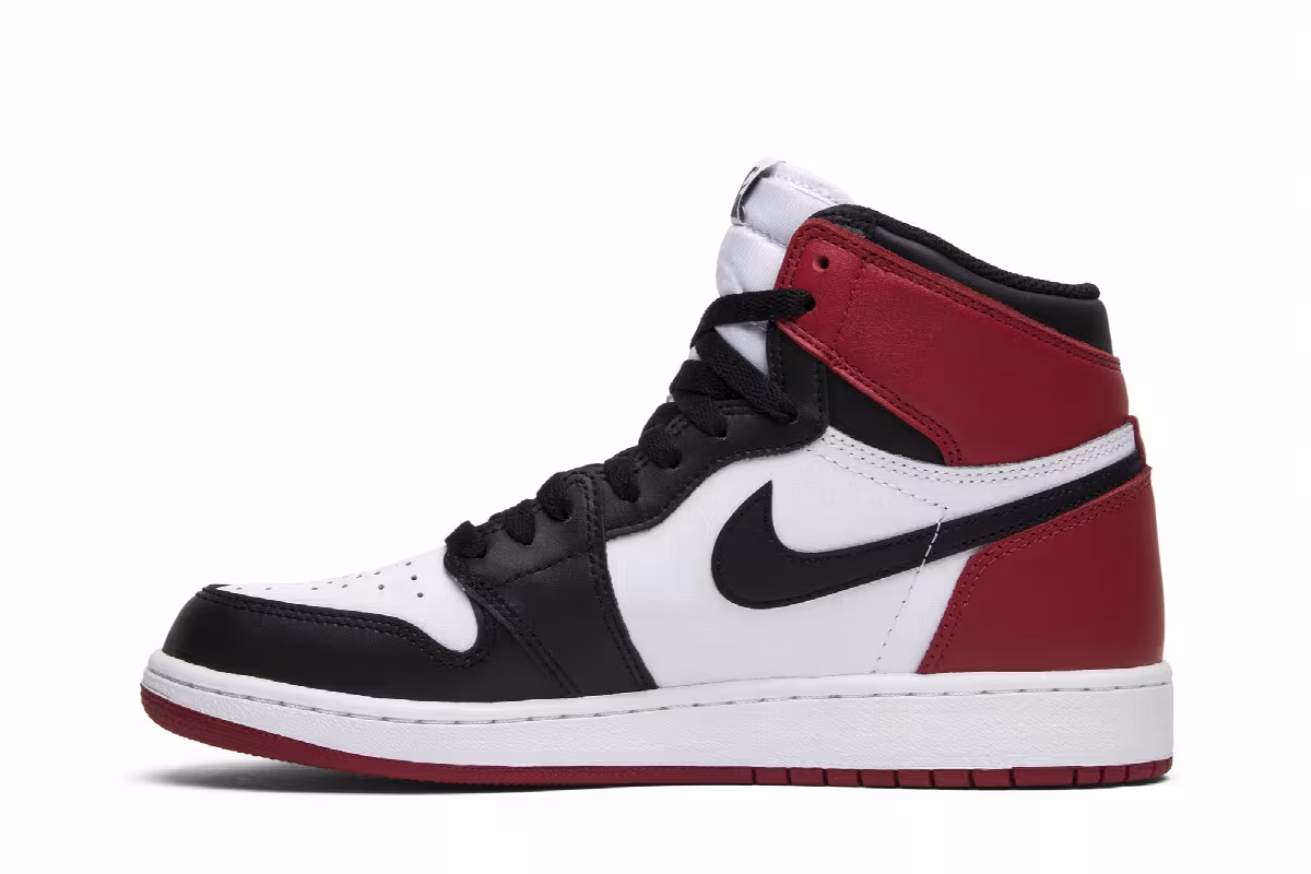 Air Jordan 1 BG Black Toe 2016 2016, view 4