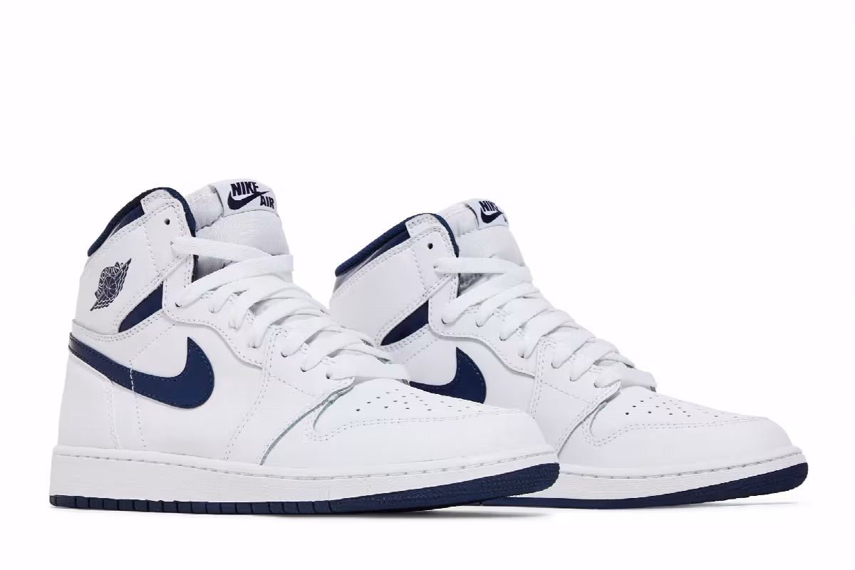 Air Jordan 1 High OG BG Metallic Navy, view 9