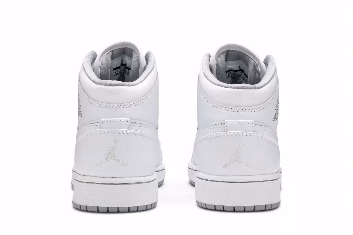 Air Jordan 1 Mid GS White Wolf Grey, view 7