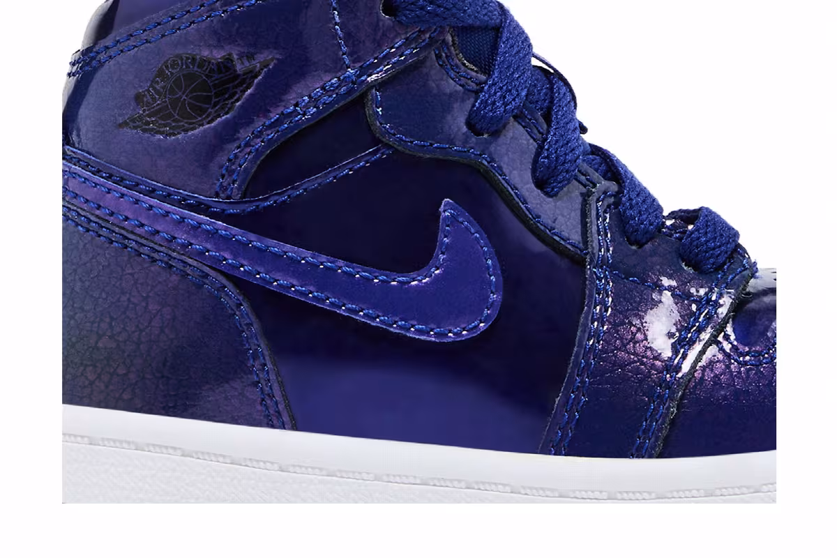 Air Jordan 1 Hi TD Deep Royal Blue, view 3