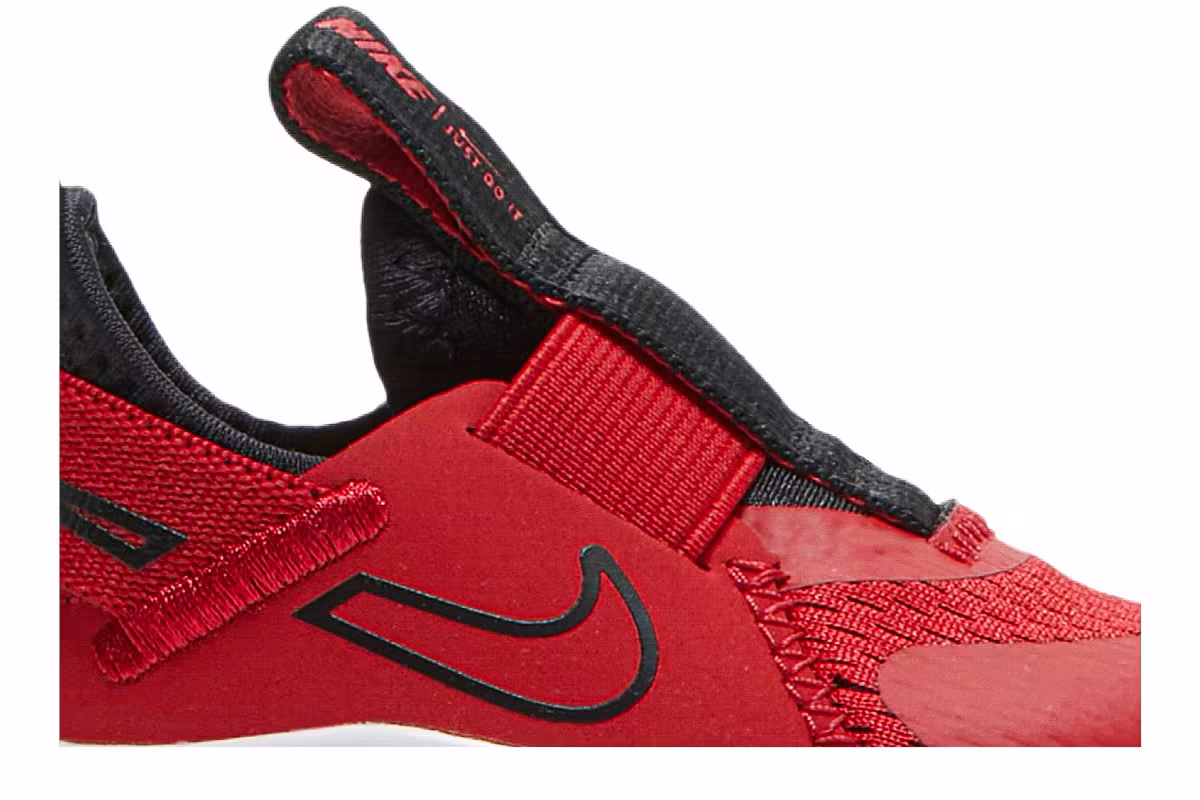 Nike Flex Plus TD University Red Black, view 3