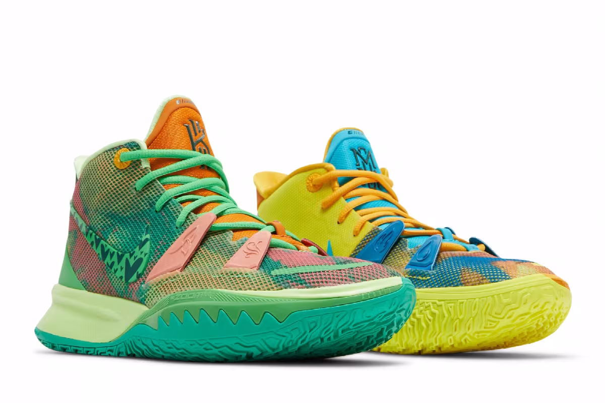 Sneaker Room x Nike Kyrie 7 Air & Earth, view 9