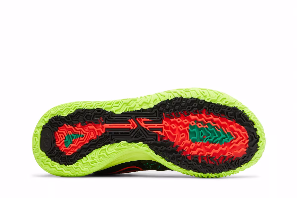 Nike Kyrie 7 Weatherman Alternate, view 5