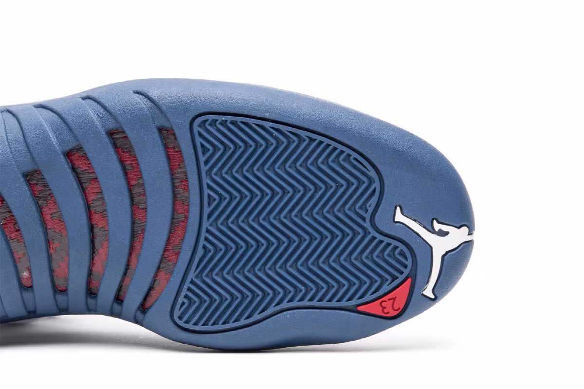 Air Jordan 12 French Blue 2016, view 6