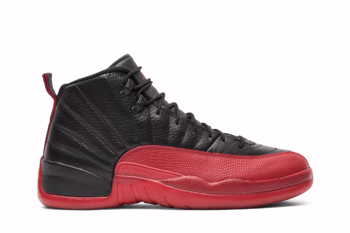 Air Jordan 12 flu game 2016 release 2016, view 2