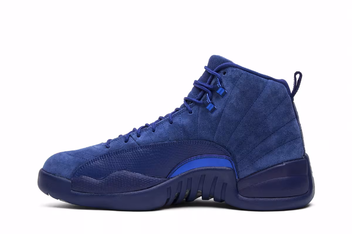 Air Jordan 12 Deep Royal, view 4
