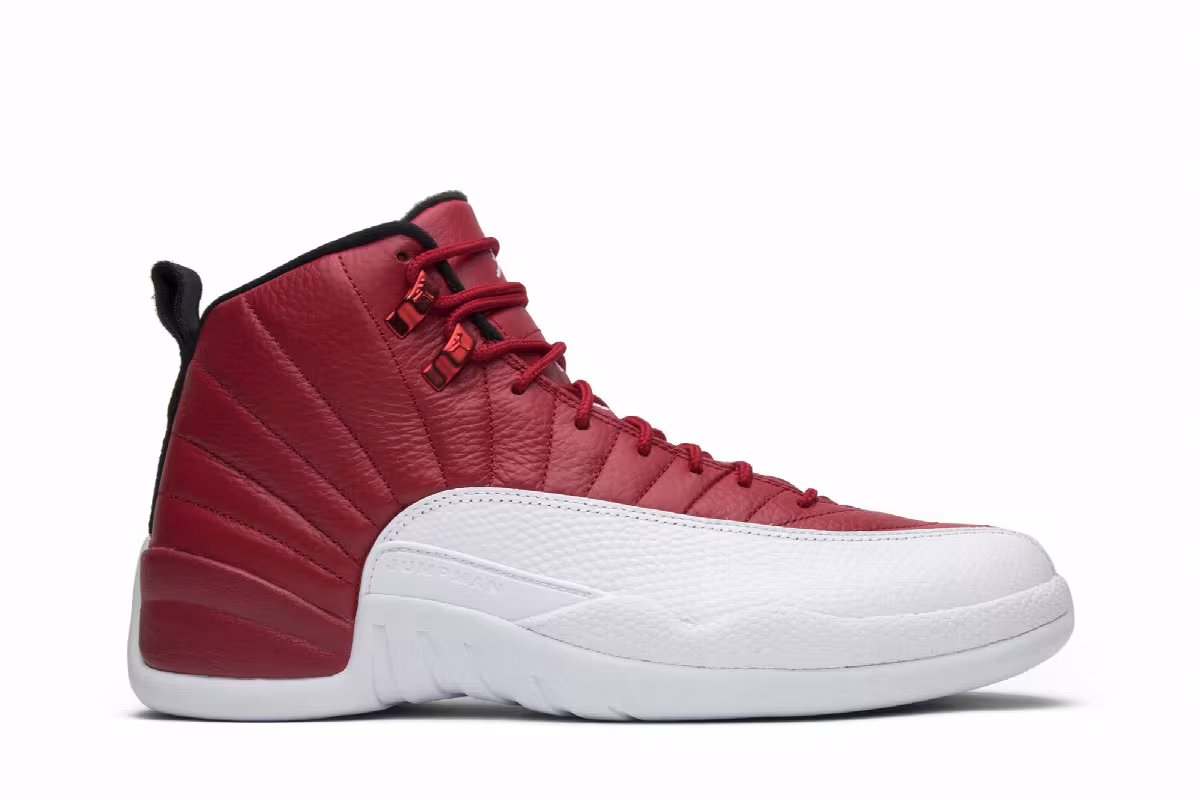 Air Jordan 12 Gym Red, view 2