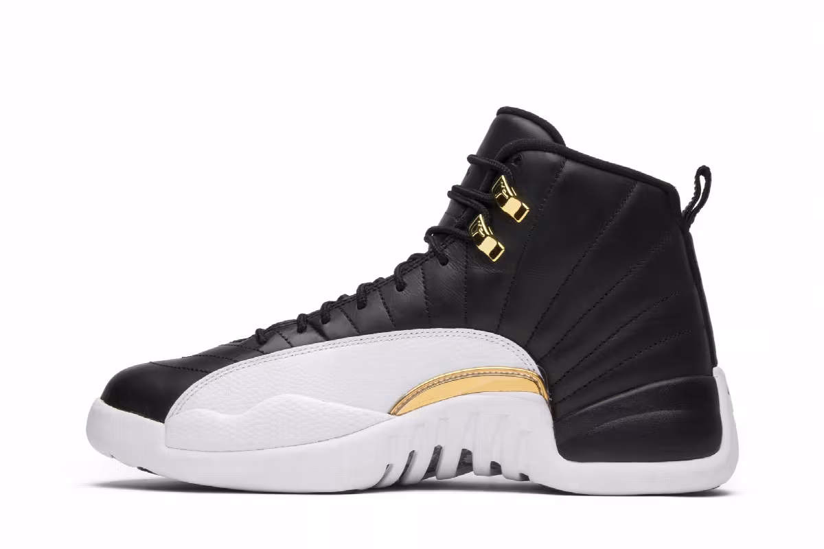Air Jordan 12 Wings, view 4