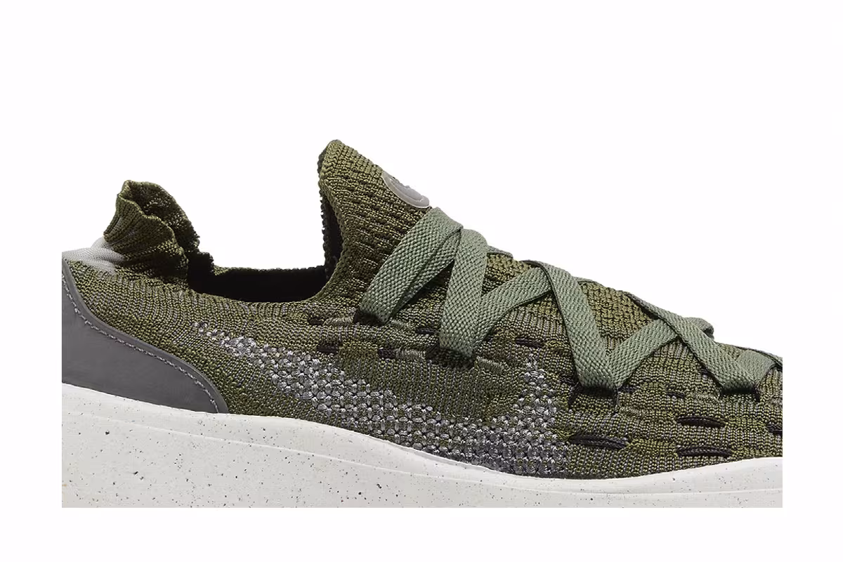 Nike Women's Space Hippie 04 Rough Green, view 3