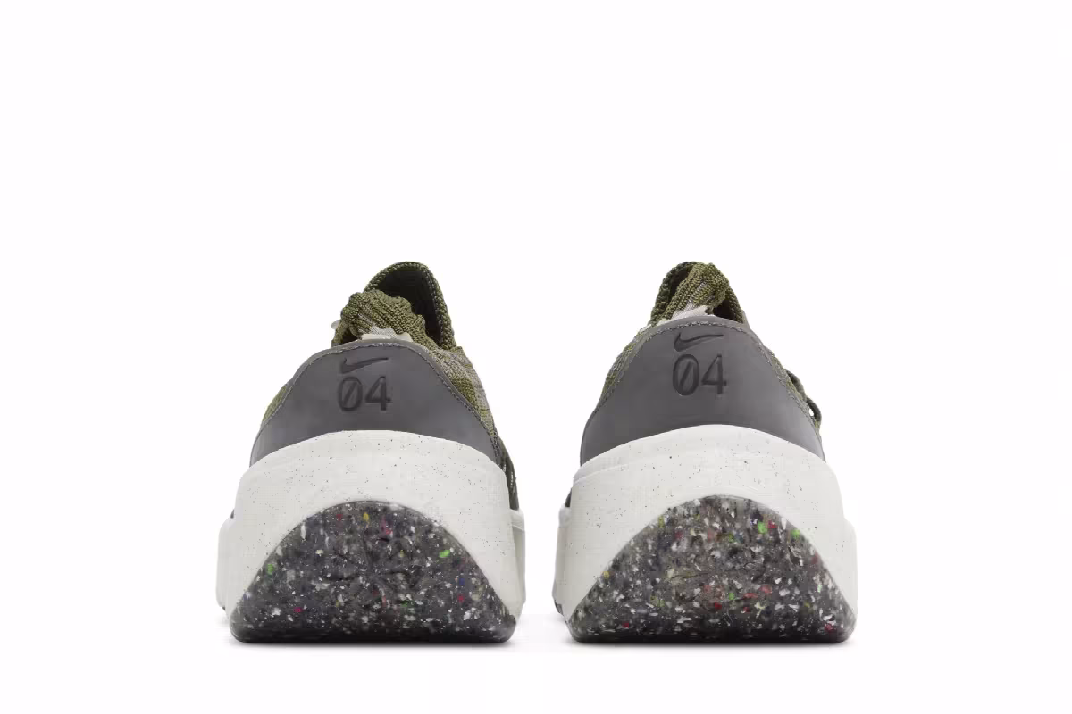 Nike Women's Space Hippie 04 Rough Green, view 7