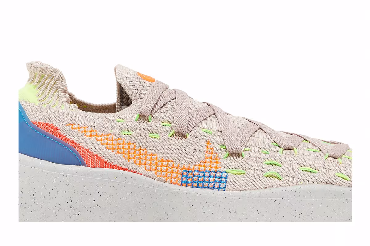 Nike Women's Space Hippie 04 Cave Stone, view 3