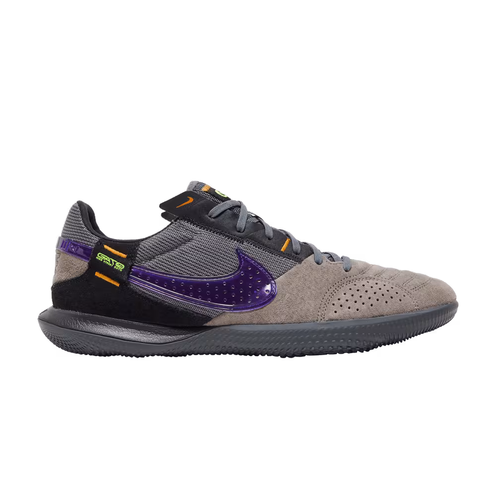Nike Streetgato Cave Stone Electro Purple