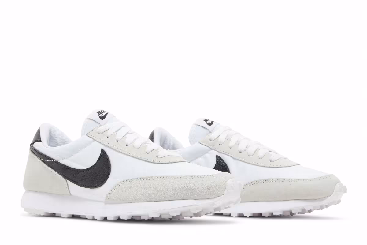 Nike Women's Daybreak White Black, view 9