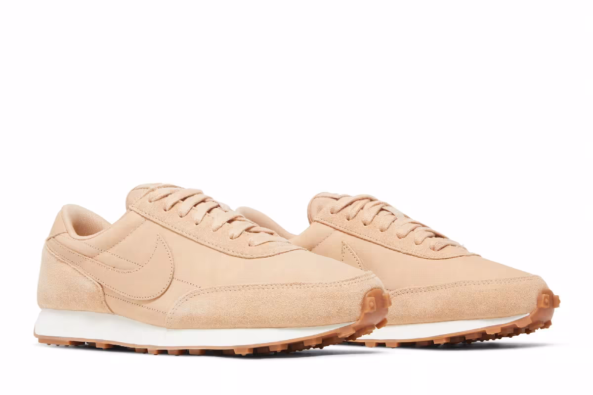Nike Women's DBreak Premium Vachetta Tan, view 9