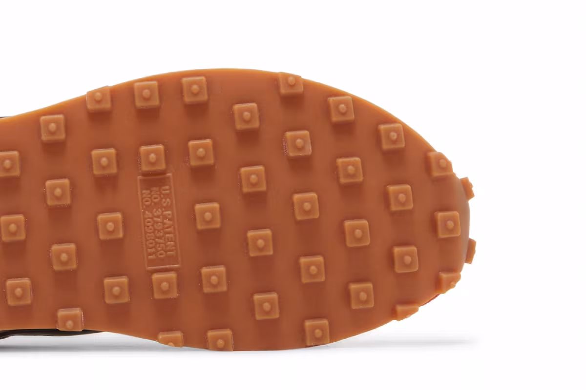 Nike Women's Daybreak Cinnabar Sanddrift Gum, view 6